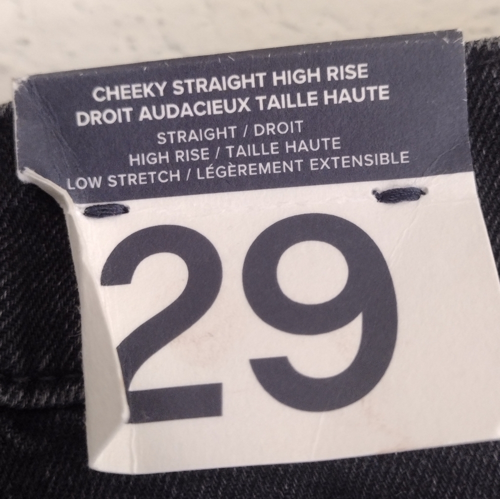 GAP Cheeky Highrise Straight Black Jeans - Picture 9 of 9